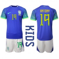 Brasil Antony #19 Fotballklær Bortedraktsett Barn VM 2022 Kortermet (+ korte bukser)